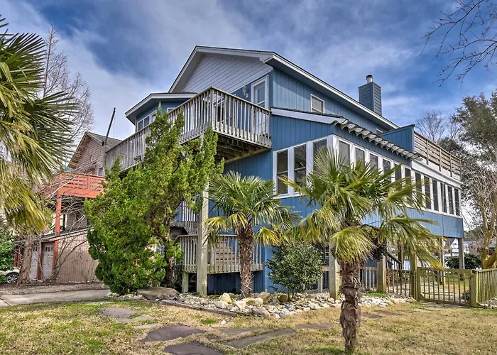 High-End Canalfront Paradise With Dock And Kayaks!