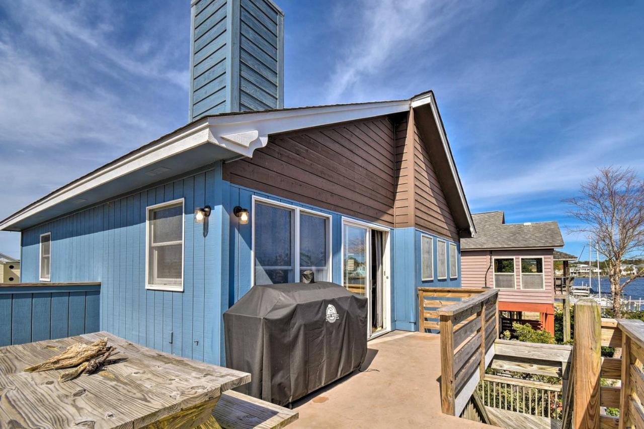 High-end Canalfront Paradise With Dock And Kayaks! Holiday home *