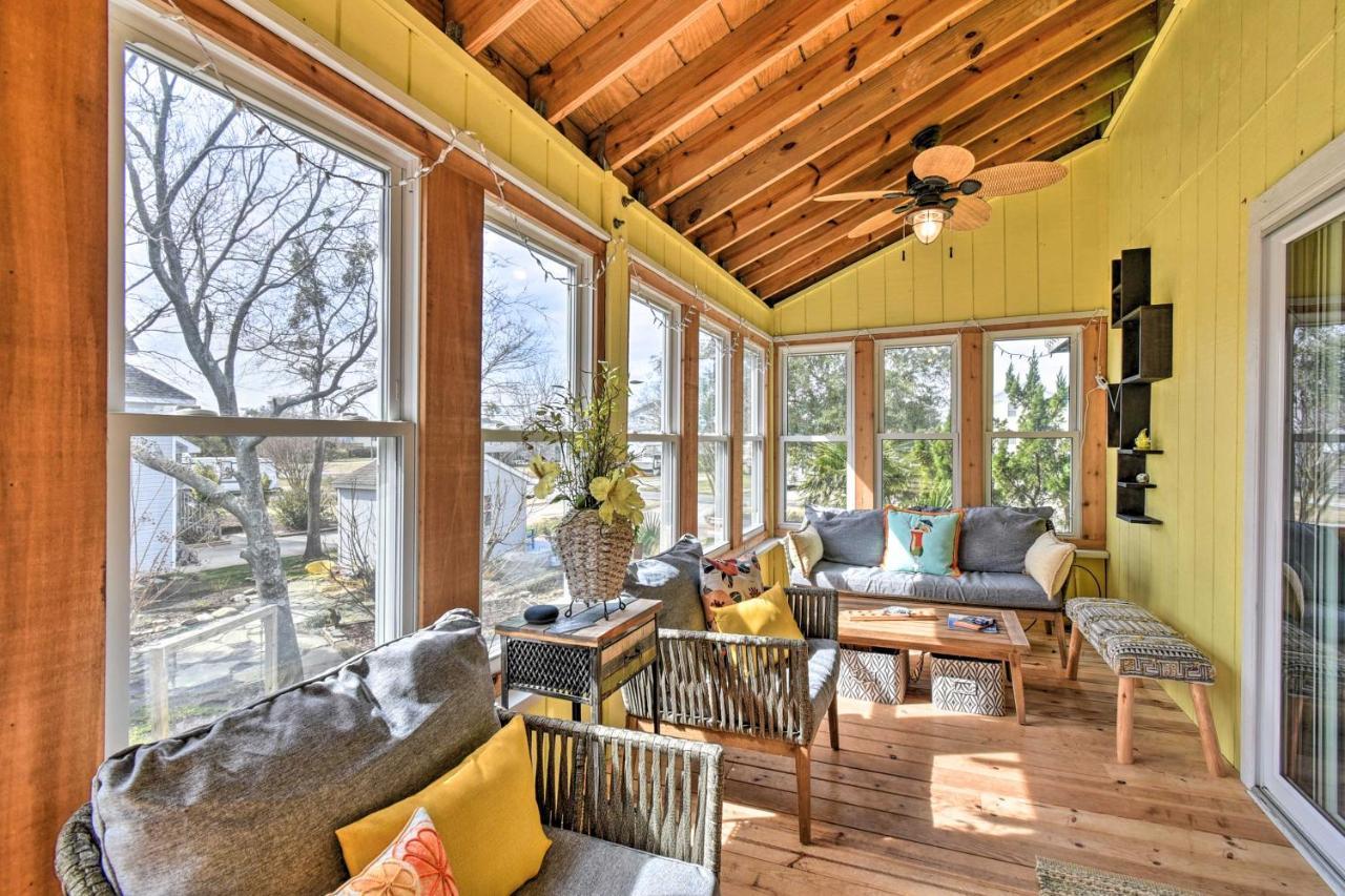 High-end Canalfront Paradise With Dock And Kayaks!