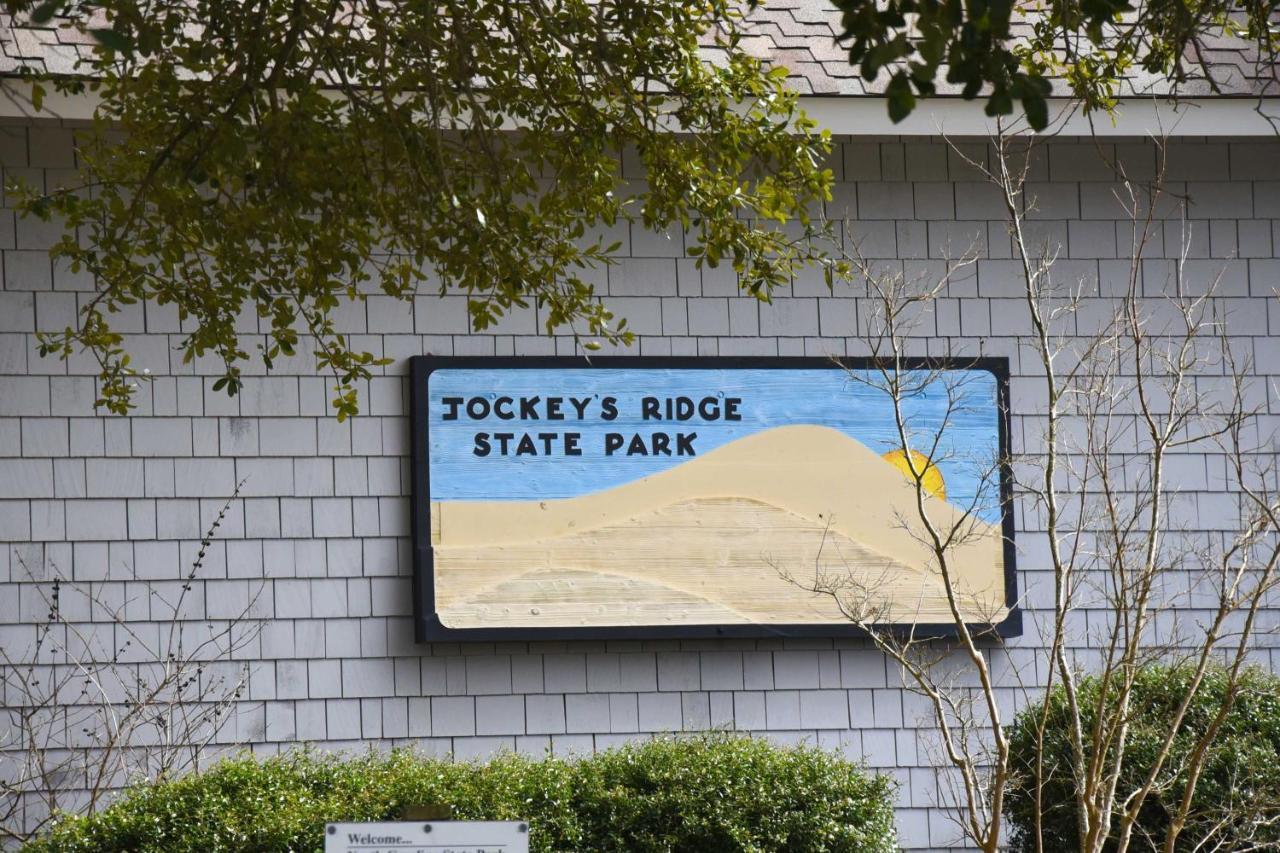 High-end Canalfront Paradise With Dock And Kayaks! Kill Devil Hills